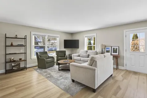 14 Beech Street Camden ME 04843