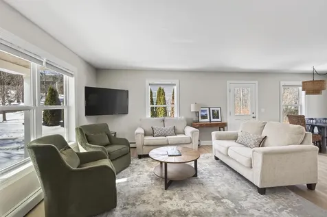 14 Beech Street Camden ME 04843