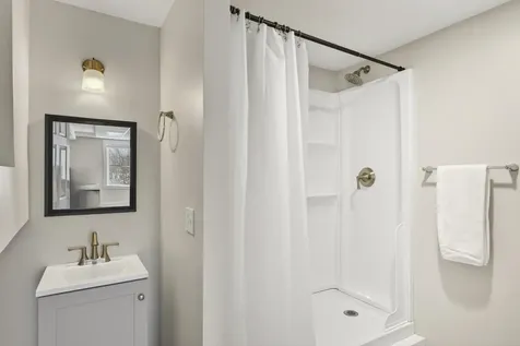14 Beech Street Camden ME 04843