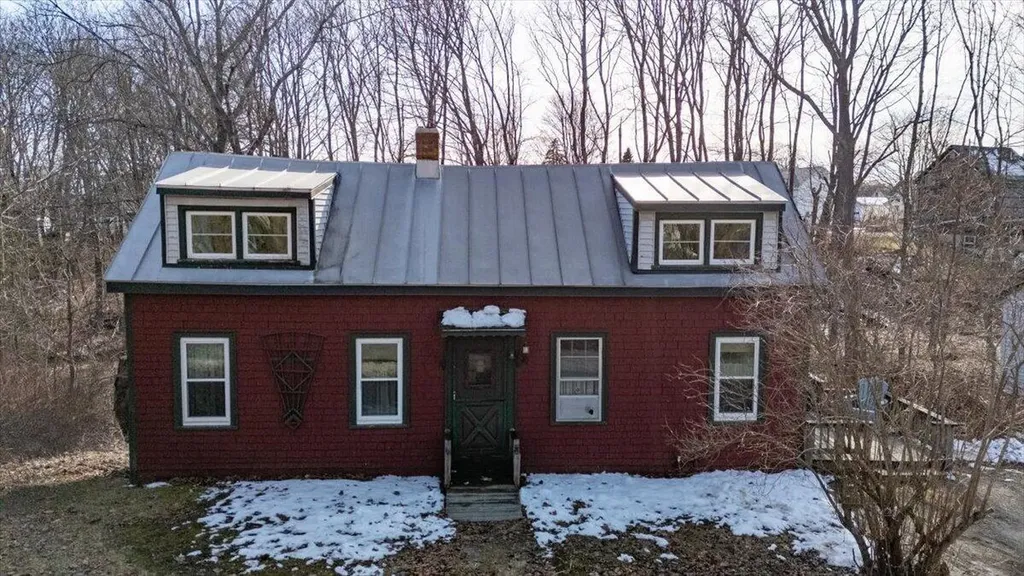 40 Admontem Avenue Rockland ME 04841