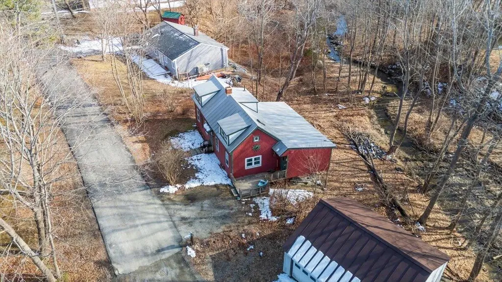 40 Admontem Avenue Rockland ME 04841