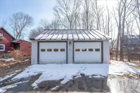 40 Admontem Avenue Rockland ME 04841