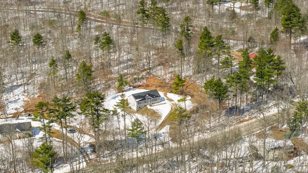 347 Quaker Ridge Road Casco ME 04015