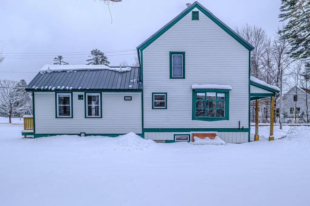 12 Paradise Road Bethel ME 04217