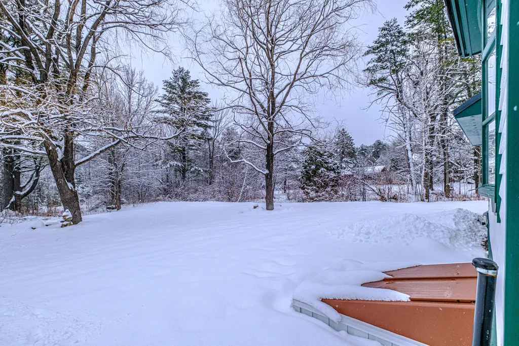 12 Paradise Road Bethel ME 04217