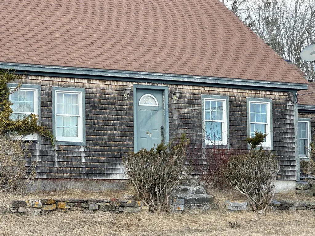 47 Ridge Road Saint George ME 04860