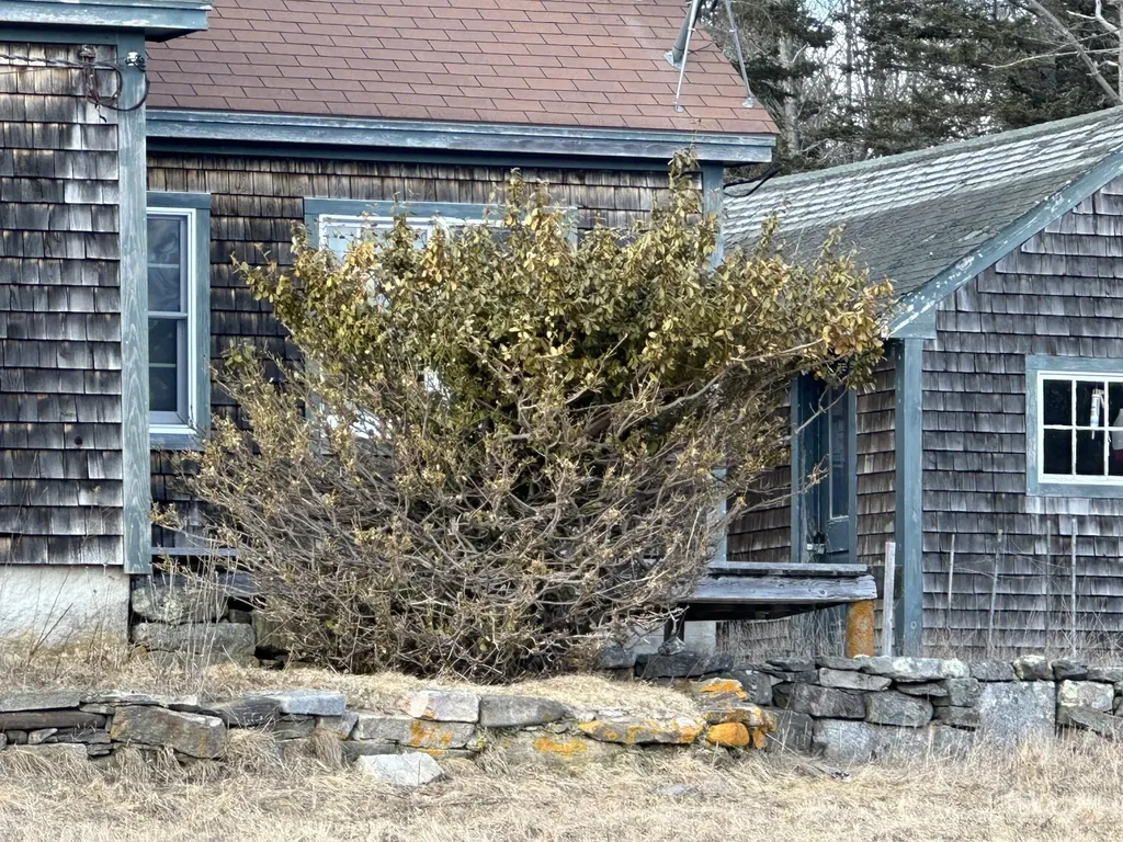 47 Ridge Road Saint George ME 04860