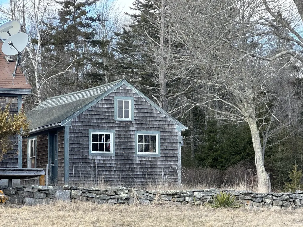 47 Ridge Road Saint George ME 04860