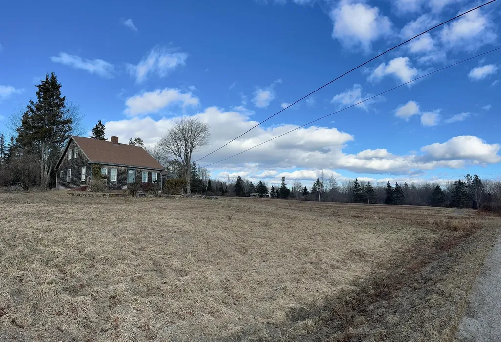 47 Ridge Road Saint George ME 04860
