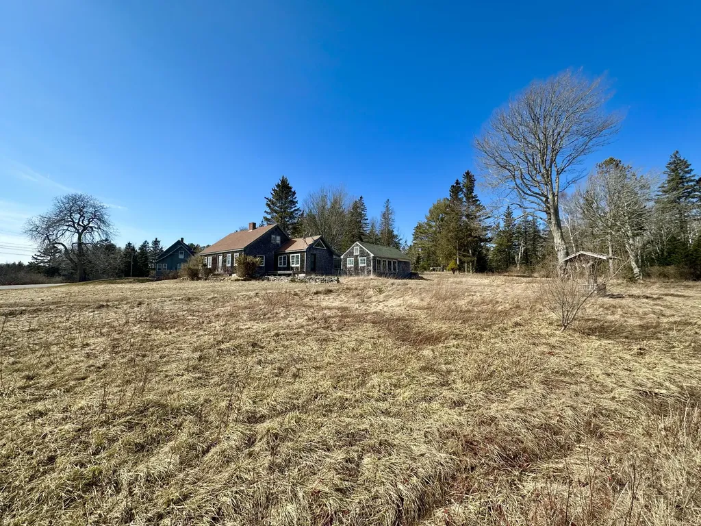 47 Ridge Road Saint George ME 04860