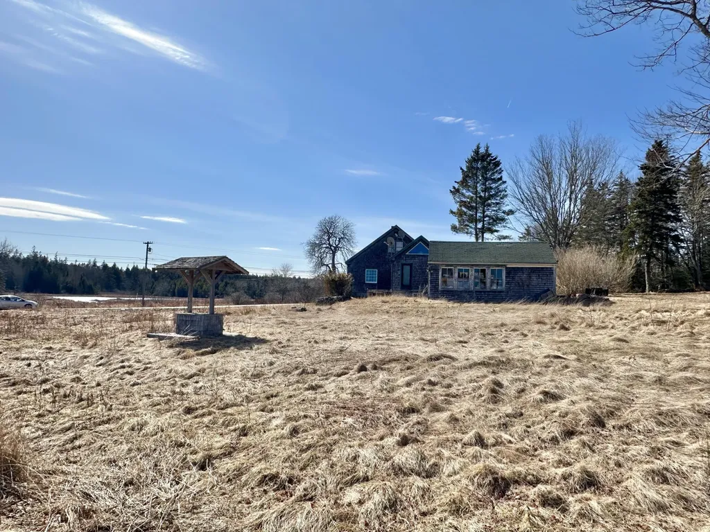 47 Ridge Road Saint George ME 04860