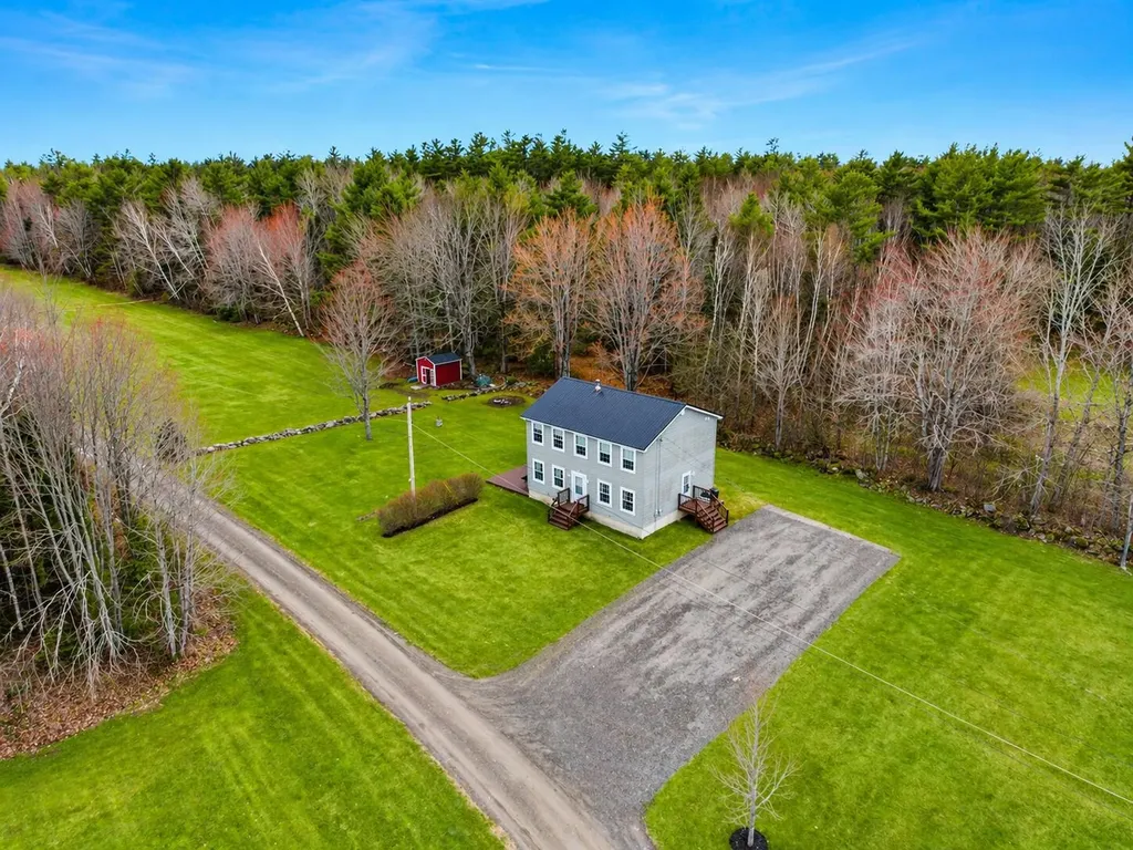 7 Ellingwood Drive Glenburn ME 04401