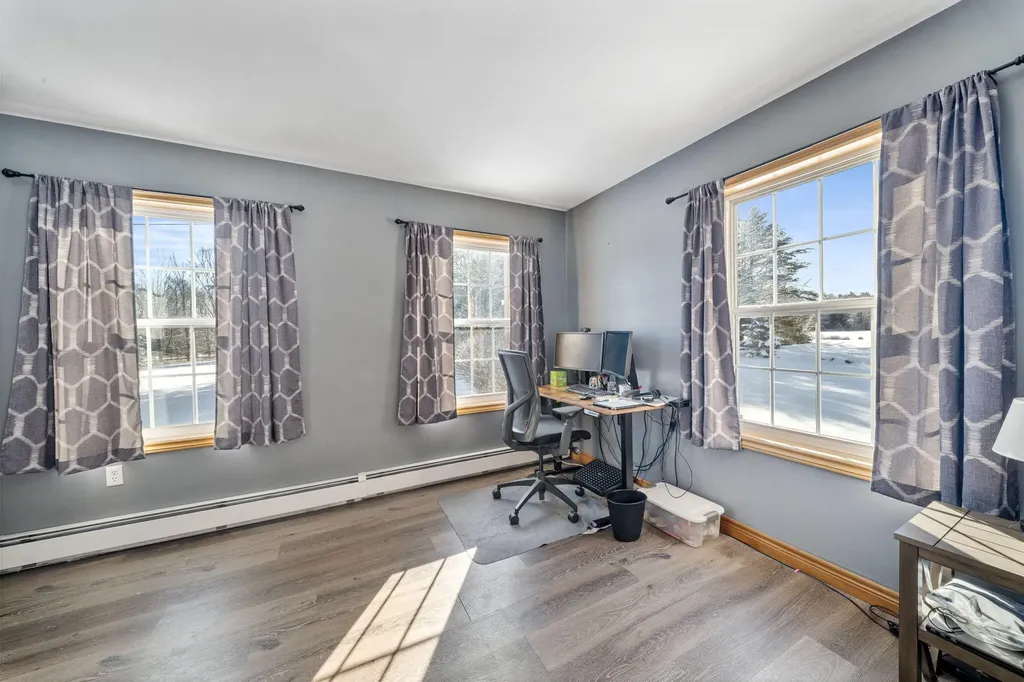 7 Ellingwood Drive Glenburn ME 04401