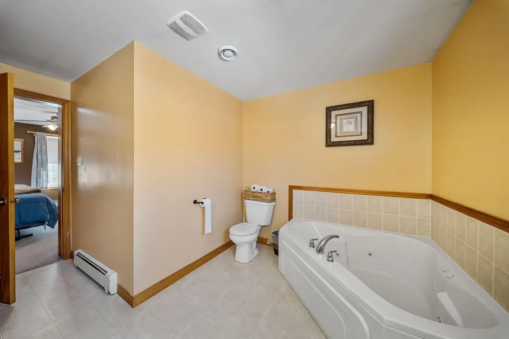 7 Ellingwood Drive Glenburn ME 04401