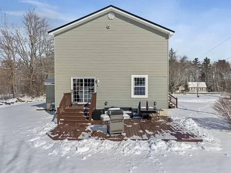 7 Ellingwood Drive Glenburn ME 04401