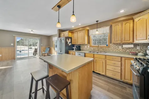 7 Ellingwood Drive Glenburn ME 04401