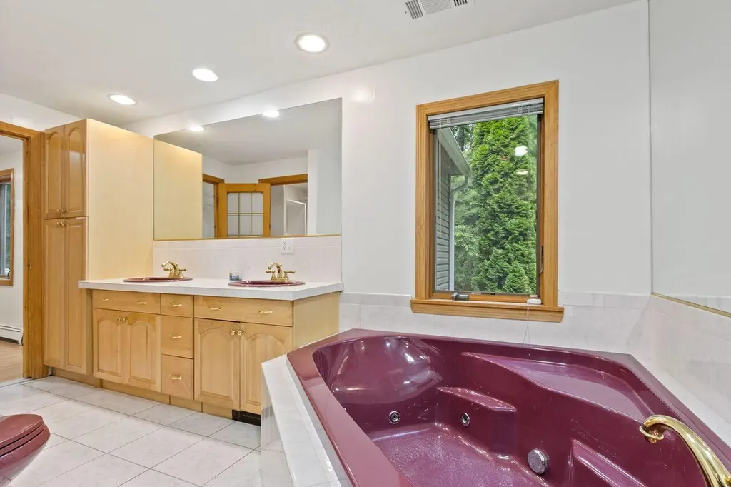 66 Old Pool Road Biddeford ME 04005