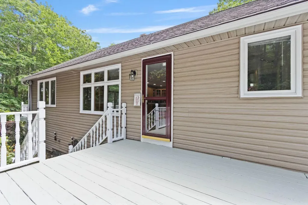 66 Old Pool Road Biddeford ME 04005