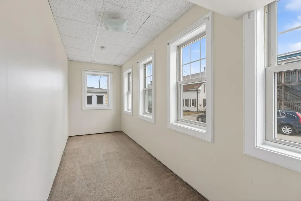 64 Bradbury Street Biddeford ME 04005