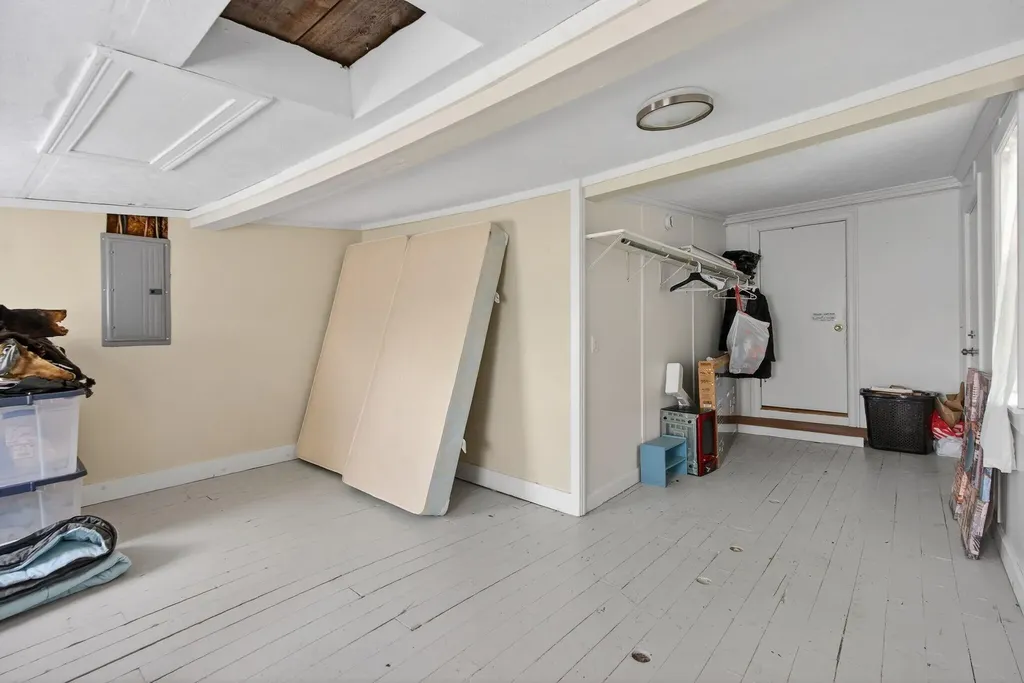 64 Bradbury Street Biddeford ME 04005
