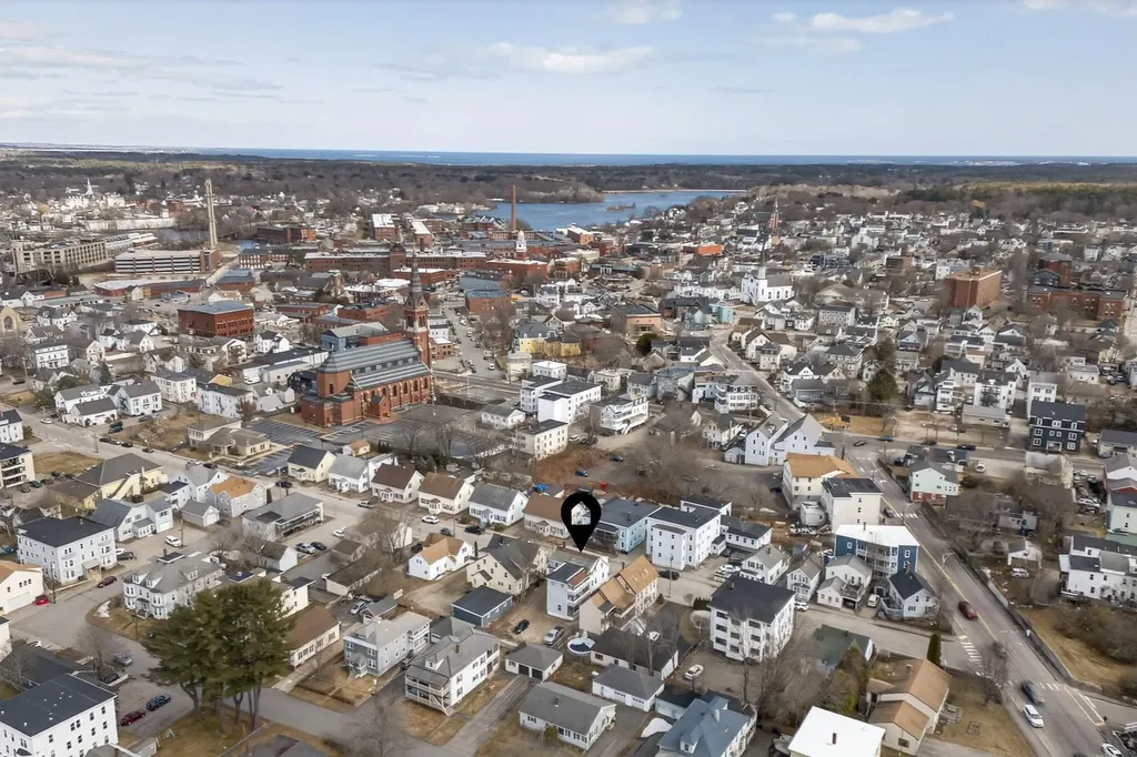 64 Bradbury Street Biddeford ME 04005