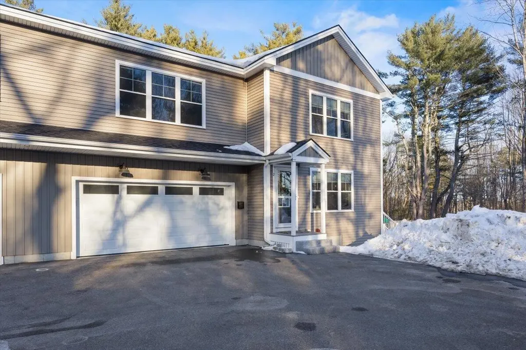 124 Brook Road Falmouth ME 04105