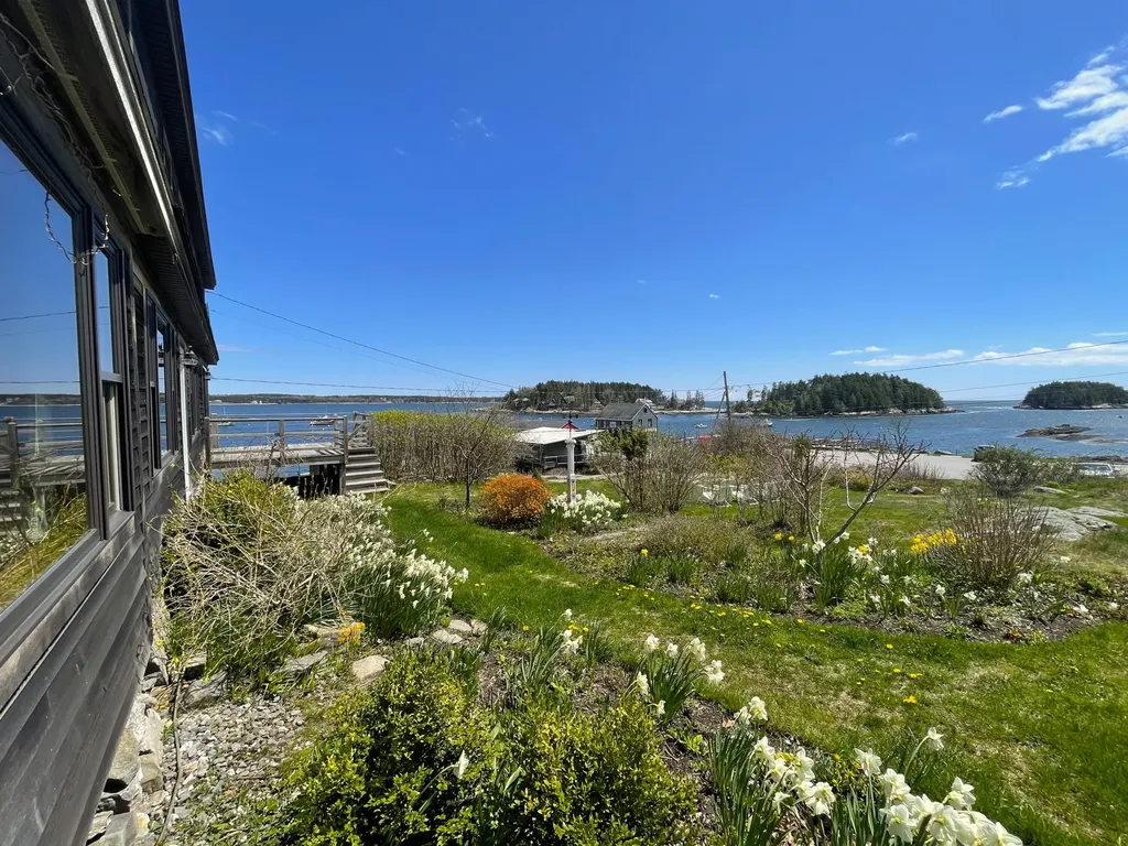 1442 Five Islands Road Georgetown ME 04548