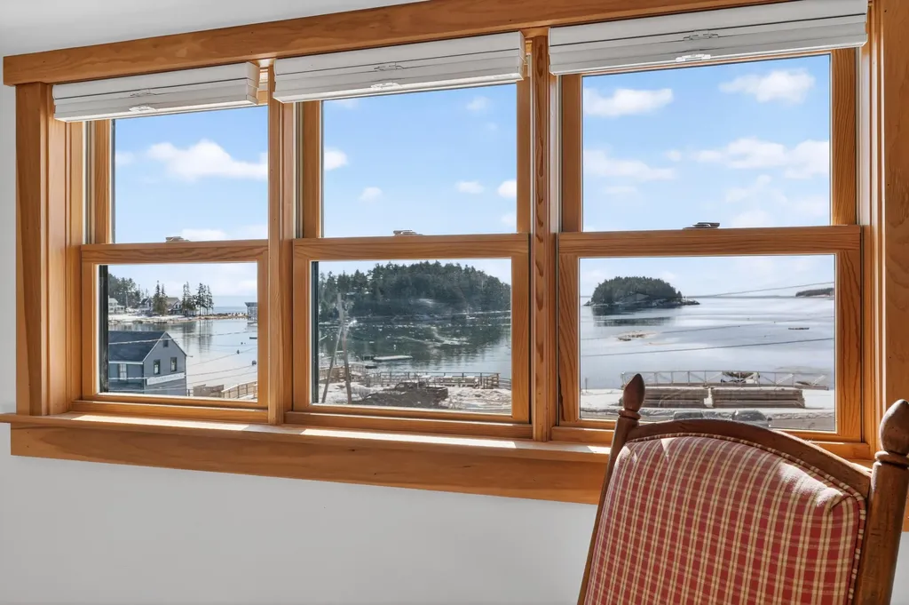 1442 Five Islands Road Georgetown ME 04548