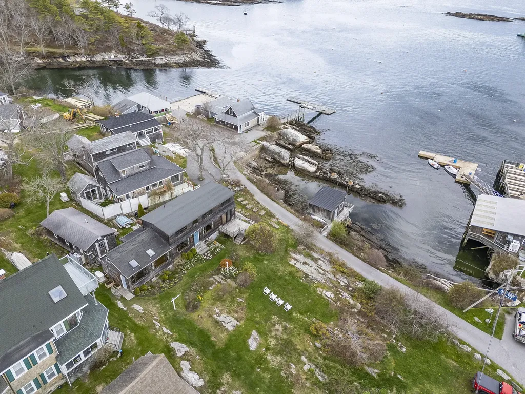 1442 Five Islands Road Georgetown ME 04548