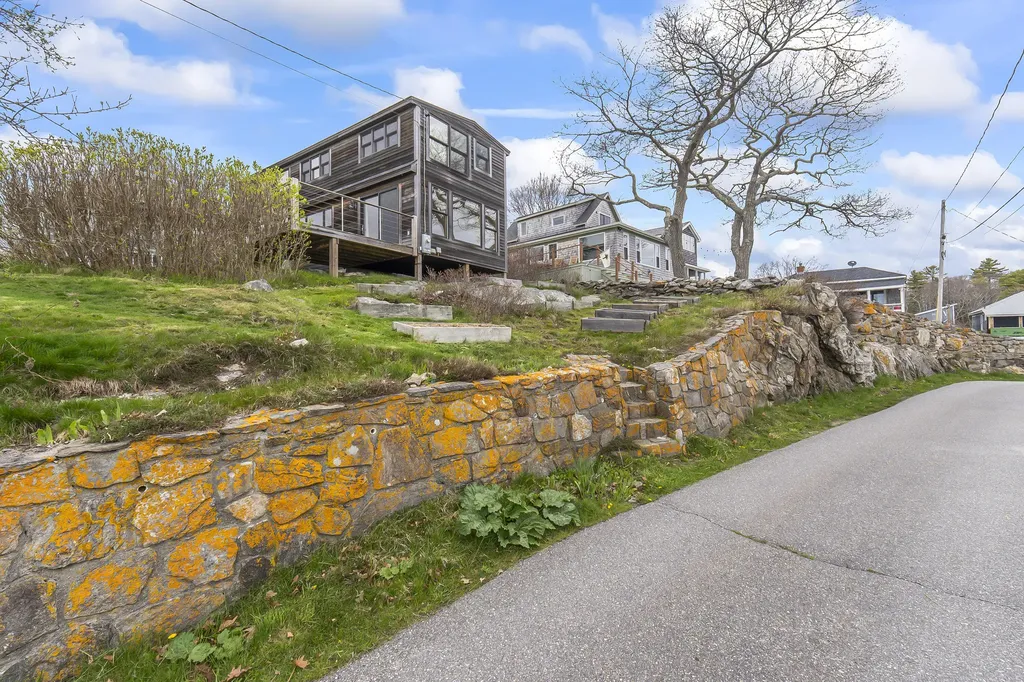 1442 Five Islands Road Georgetown ME 04548