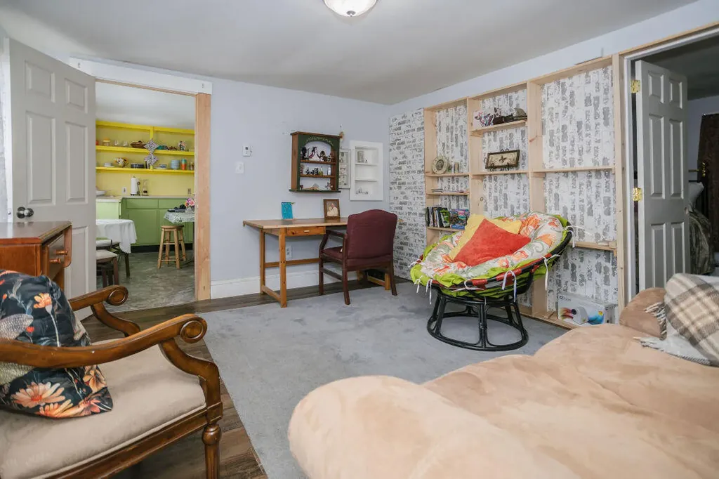 27 Windsor Street Randolph ME 04346