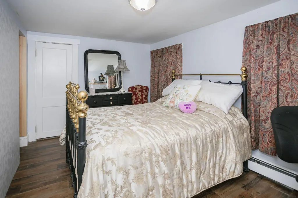 27 Windsor Street Randolph ME 04346