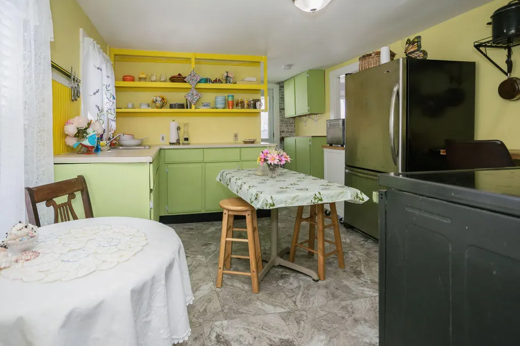 27 Windsor Street Randolph ME 04346
