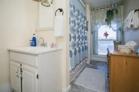 27 Windsor Street Randolph ME 04346