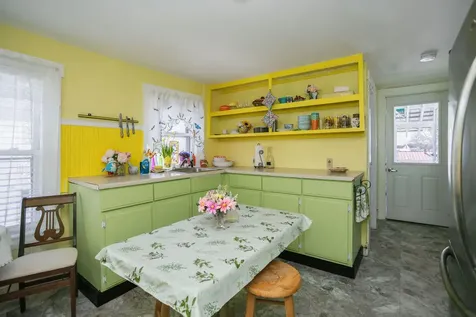 27 Windsor Street Randolph ME 04346