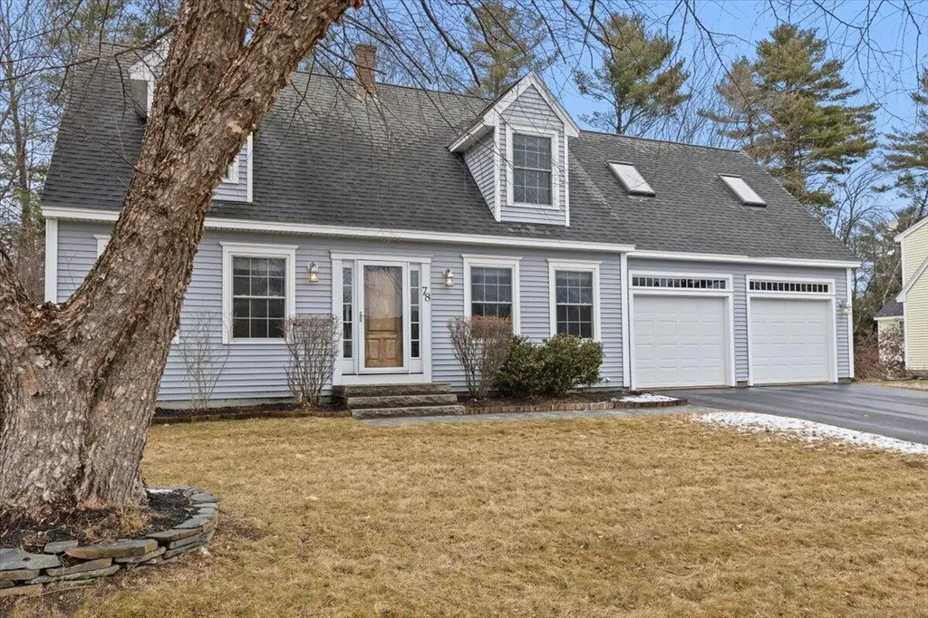78 Victoria Drive Westbrook ME 04092