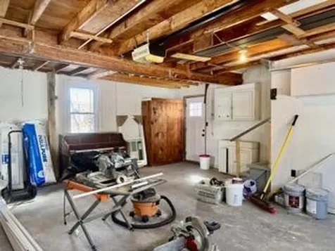 6 Newland Avenue Waterville ME 04901