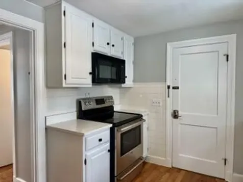 6 Newland Avenue Waterville ME 04901