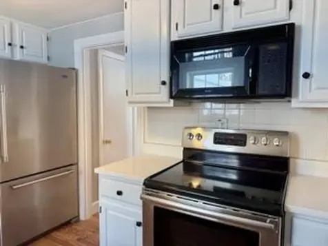 6 Newland Avenue Waterville ME 04901