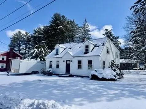 6 Newland Avenue Waterville ME 04901