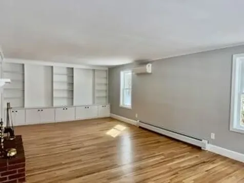 6 Newland Avenue Waterville ME 04901