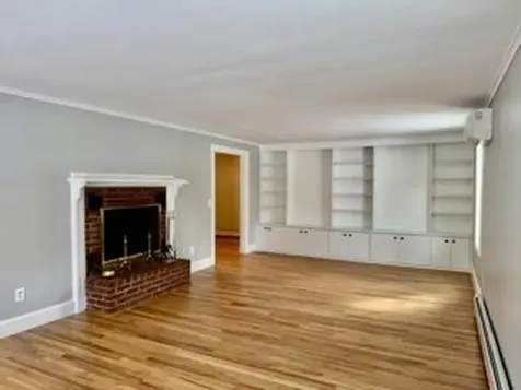 6 Newland Avenue Waterville ME 04901