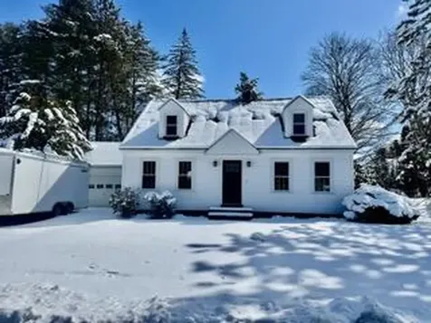 6 Newland Avenue Waterville ME 04901