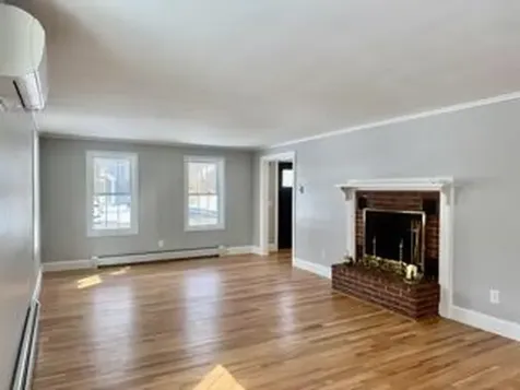 6 Newland Avenue Waterville ME 04901