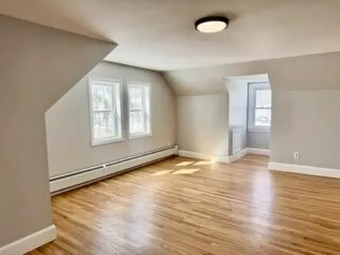 6 Newland Avenue Waterville ME 04901