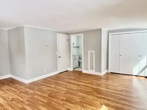 6 Newland Avenue Waterville ME 04901