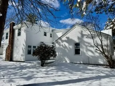 6 Newland Avenue Waterville ME 04901