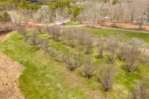 704 Gardiner Road Wiscasset ME 04578