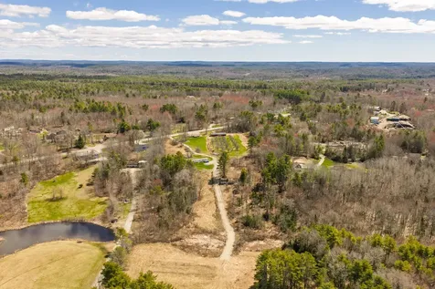 704 Gardiner Road Wiscasset ME 04578