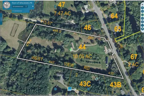704 Gardiner Road Wiscasset ME 04578